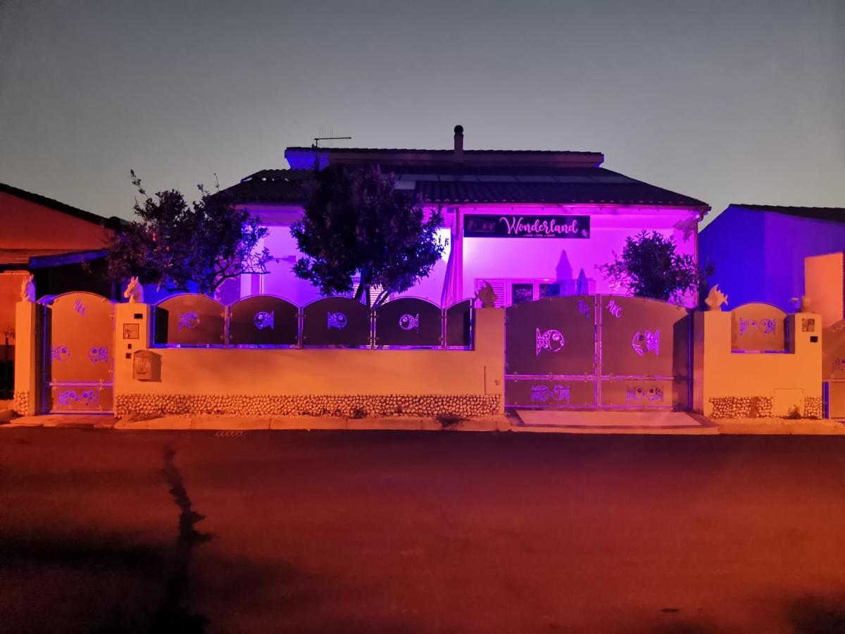圣特奥多罗 Wonderland酒店 外观 照片